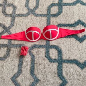 Victoria secret hot pink bikini top size 34B nwot